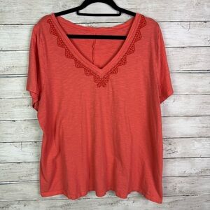 Lane Bryant Embroidered V Neck Size 14/16